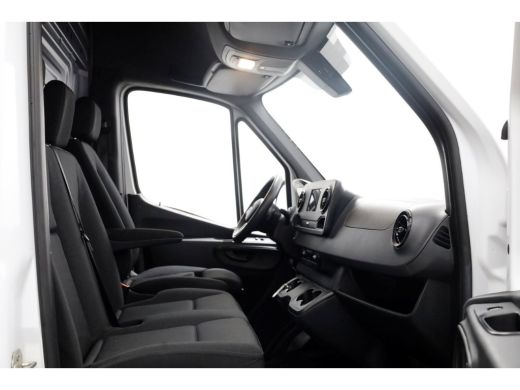Mercedes-Benz Sprinter 214 CDI 136pk L2H2 9G Automaat Airco/Camera/LED 09-2021 ActivLease financial lease