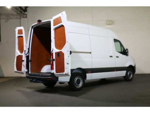 Mercedes-Benz Sprinter 315 CDI L2 H2 Pro Navigatie Camera 3.5T Trekhaak ActivLease financial lease