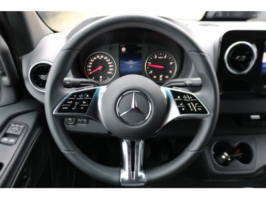 Mercedes-Benz Sprinter 315 CDI L2 H2 Pro Navigatie Camera 3.5T Trekhaak ActivLease financial lease