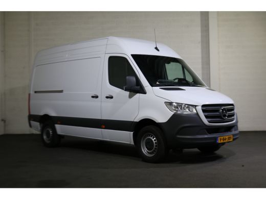Mercedes-Benz Sprinter 315 CDI L2 H2 Pro Navigatie Camera 3.5T Trekhaak ActivLease financial lease