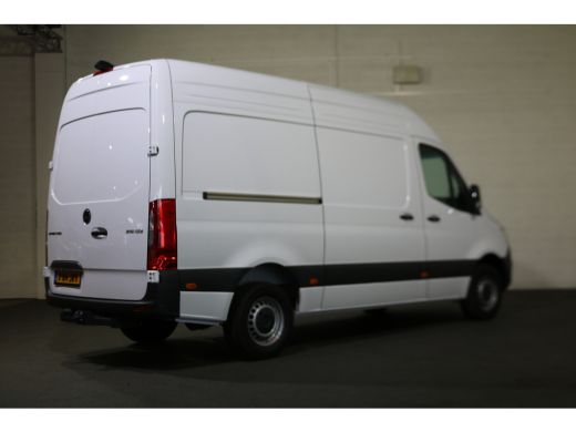 Mercedes-Benz Sprinter 315 CDI L2 H2 Pro Navigatie Camera 3.5T Trekhaak ActivLease financial lease