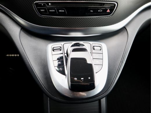 Mercedes-Benz V-Klasse 250d 4-MATIC LANG LUXE DUBBELE CABINE ActivLease financial lease