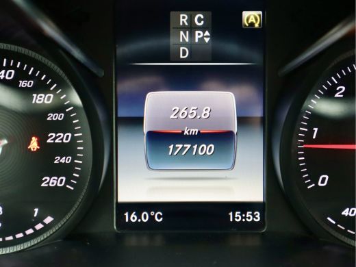 Mercedes-Benz V-Klasse 250d 4-MATIC LANG LUXE DUBBELE CABINE ActivLease financial lease