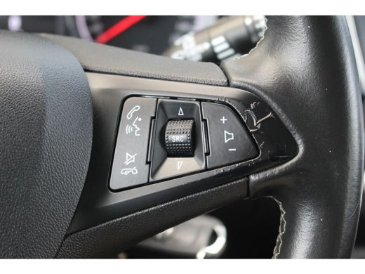 Opel Astra 1.2 Edition | Afn. Trekhaak | Navi | Cruise | Carplay | Airco | PDC A | Elek. Ramen | Bluetooth |... ActivLease financial lease