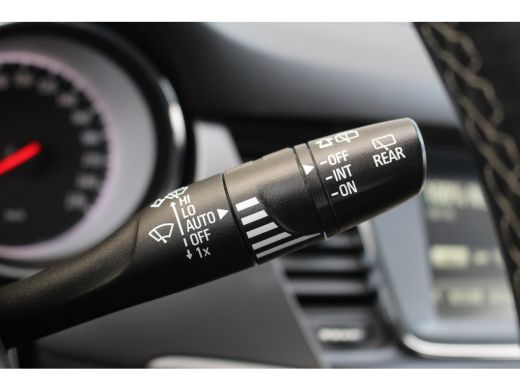 Opel Astra 1.2 Edition | Afn. Trekhaak | Navi | Cruise | Carplay | Airco | PDC A | Elek. Ramen | Bluetooth |... ActivLease financial lease