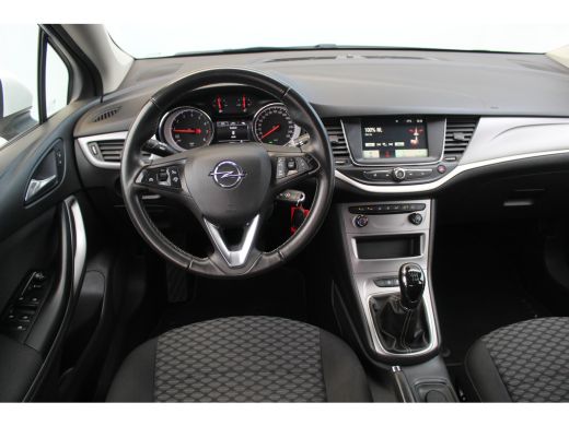 Opel Astra 1.2 Edition | Afn. Trekhaak | Navi | Cruise | Carplay | Airco | PDC A | Elek. Ramen | Bluetooth |... ActivLease financial lease
