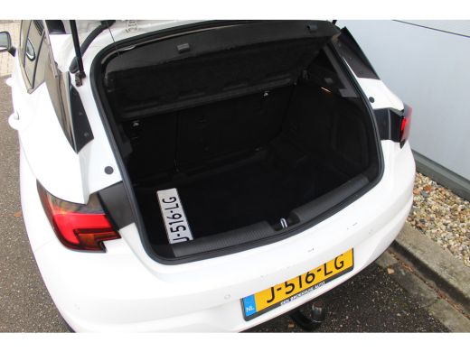 Opel Astra 1.2 Edition | Afn. Trekhaak | Navi | Cruise | Carplay | Airco | PDC A | Elek. Ramen | Bluetooth |... ActivLease financial lease