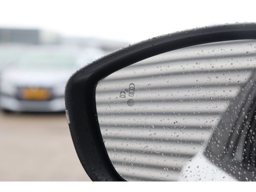 Opel Corsa 1.2 TURBO 100PK 5-DRS LEVEL 4 GS-LINE / NAVI / LEDER / AIRCO / LED / PDC / 16" LMV / UNIEK / CAME... ActivLease financial lease