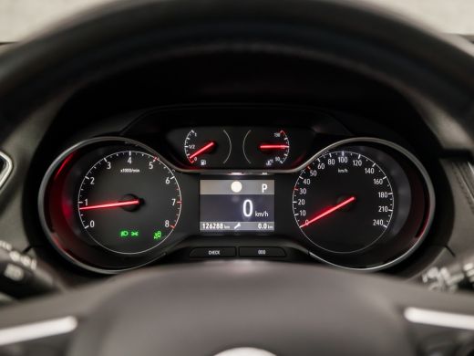 Opel Grandland X 1.2 Turbo Elegance Sport Automaat (APPLE CARPLAY, GROOT NAVI, 360 CAMERA, SPORTSTOELEN, LED KOPLA... ActivLease financial lease