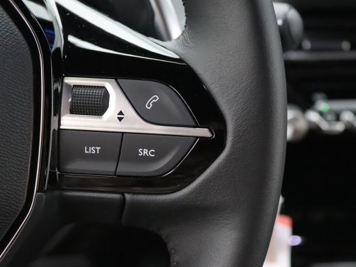 Peugeot 2008 1.2 Hybrid 136 Allure | Airco (automatisch) | Apple Carplay/Android Auto|telefoonintegratie premi... ActivLease financial lease