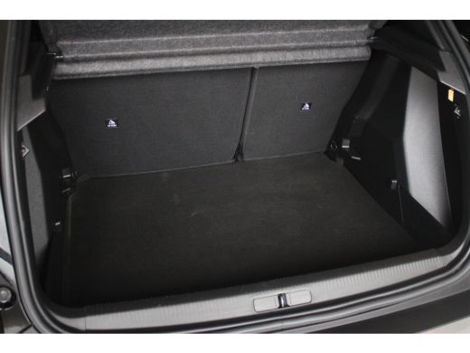 Peugeot 2008 1.2 Hybrid 136-PK Style | CLIMATE CONTROL | DRAADLOZE CARPLAY | CLIMATE CONTROL | LED | PDC | ActivLease financial lease