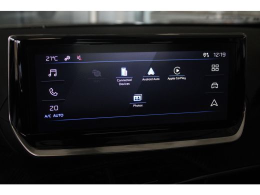 Peugeot 2008 1.2 Hybrid 136-PK Style | CLIMATE CONTROL | DRAADLOZE CARPLAY | CLIMATE CONTROL | LED | PDC | ActivLease financial lease