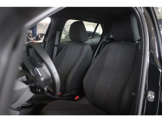 Peugeot 2008 1.2 Hybrid 136-PK Style | CLIMATE CONTROL | DRAADLOZE CARPLAY | CLIMATE CONTROL | LED | PDC | ActivLease financial lease