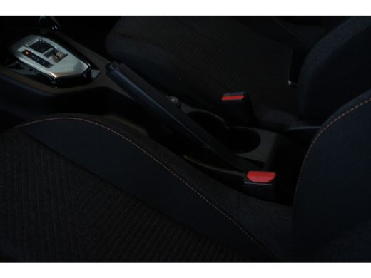 Peugeot 2008 1.2 Hybrid 136-PK Style | CLIMATE CONTROL | DRAADLOZE CARPLAY | CLIMATE CONTROL | LED | PDC | ActivLease financial lease