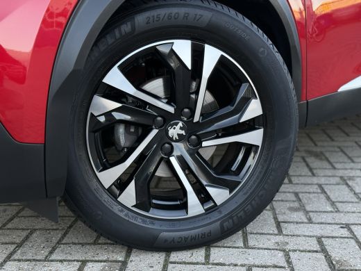 Peugeot 2008 1.2 Allure Pack Verwarmde voorruit | Achteruitrijcamera | Keyless start | Apple Carplay/Android A... ActivLease financial lease