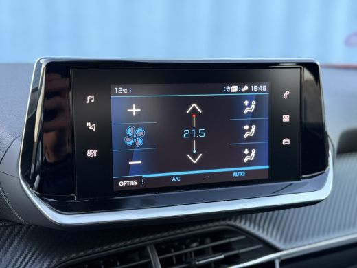 Peugeot 2008 1.2 Allure Pack Verwarmde voorruit | Achteruitrijcamera | Keyless start | Apple Carplay/Android A... ActivLease financial lease