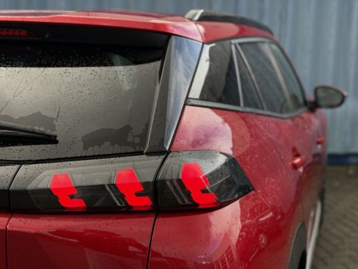 Peugeot 2008 1.2 PureTech Allure Pack | Achteruitrijcamera | Apple Carplay/Android Auto|telefoonintegratie pre... ActivLease financial lease