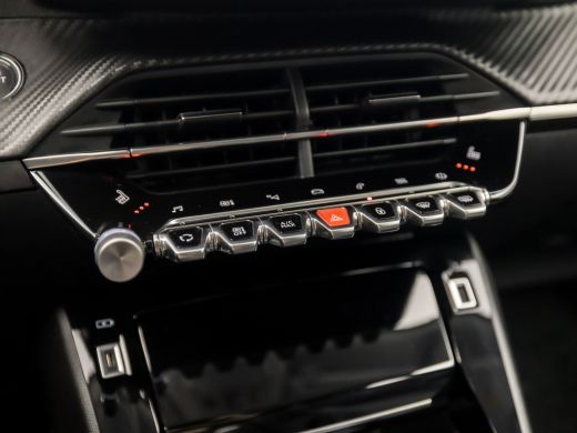 Peugeot 2008 1.2 PureTech Allure Sport (VIRTUAL COCKPIT, APPLE CARPLAY, GROOT NAVI, LEDER, STOELVERWARMING, 36... ActivLease financial lease