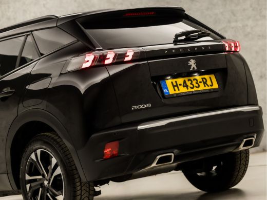 Peugeot 2008 1.2 PureTech Allure Sport (VIRTUAL COCKPIT, APPLE CARPLAY, GROOT NAVI, LEDER, STOELVERWARMING, 36... ActivLease financial lease
