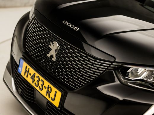 Peugeot 2008 1.2 PureTech Allure Sport (VIRTUAL COCKPIT, APPLE CARPLAY, GROOT NAVI, LEDER, STOELVERWARMING, 36... ActivLease financial lease