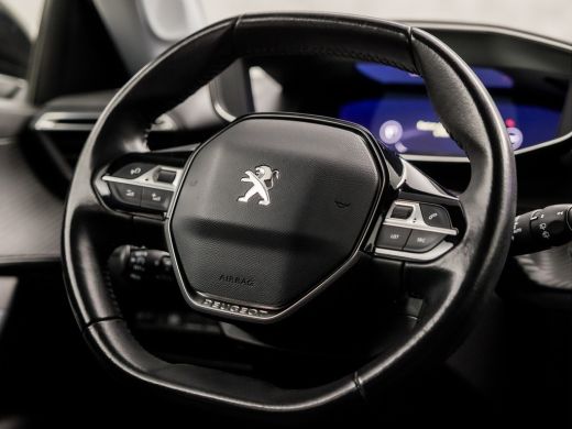 Peugeot 2008 1.2 PureTech Allure Sport (VIRTUAL COCKPIT, APPLE CARPLAY, GROOT NAVI, LEDER, STOELVERWARMING, 36... ActivLease financial lease