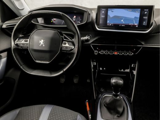 Peugeot 2008 1.2 PureTech Allure Sport (VIRTUAL COCKPIT, APPLE CARPLAY, GROOT NAVI, LEDER, STOELVERWARMING, 36... ActivLease financial lease