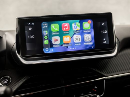 Peugeot 2008 1.2 PureTech Allure Sport (VIRTUAL COCKPIT, APPLE CARPLAY, GROOT NAVI, LEDER, STOELVERWARMING, 36... ActivLease financial lease