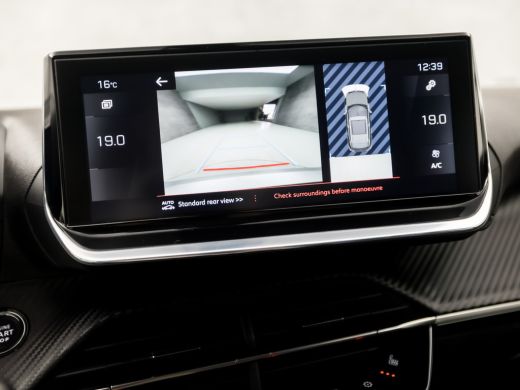 Peugeot 2008 1.2 PureTech Allure Sport (VIRTUAL COCKPIT, APPLE CARPLAY, GROOT NAVI, LEDER, STOELVERWARMING, 36... ActivLease financial lease