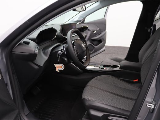 Peugeot 208 1.2 Hybrid 110 e-DCS6 Allure | Achterruitverwarming | Achterspoiler | Apple Carplay/Android Auto|... ActivLease financial lease
