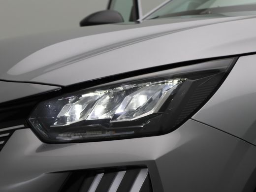 Peugeot 208 1.2 Hybrid 110 e-DCS6 Allure | Achterruitverwarming | Achterspoiler | Apple Carplay/Android Auto|... ActivLease financial lease