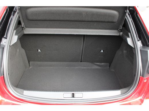 Peugeot 208 1.2 PureTech 100 GT | Navigatie | 360 Camera | Black Diamond | Adaptieve cruise | Apple carplay | ActivLease financial lease