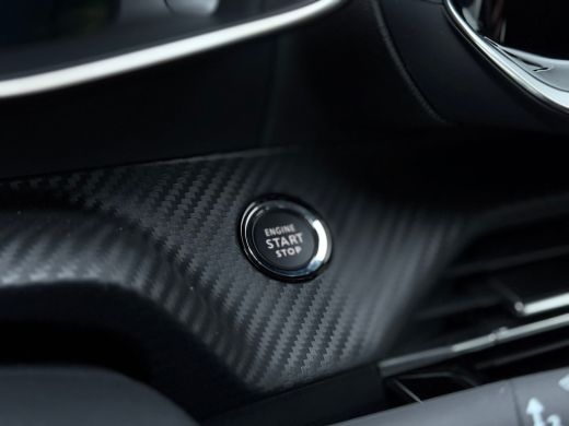 Peugeot 208 1.2 PureTech Allure | Achteruitrijcamera | Apple Carplay/Android Auto|telefoonintegratie premium ... ActivLease financial lease