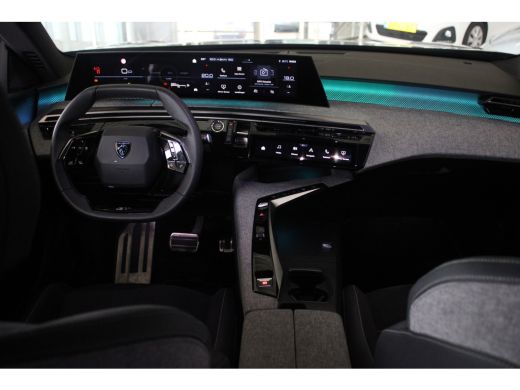 Peugeot 3008 1.2 Hybrid 136 e-DSC6 GT ORGINEEL NL AUTO | 360' GRADEN CAMERA | ADAPTIVE CRUISE | DRAADLOZE CARP... ActivLease financial lease
