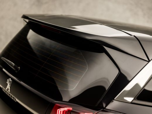 Peugeot 5008 1.2 PureTech Sport 7 Persoons (FACELIFT, APPLE CARPLAY, GROOT NAVI, 360 CAMERA, GETINT GLAS, SPOR... ActivLease financial lease