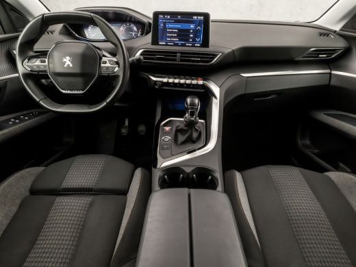 Peugeot 5008 1.2 PureTech Sport 7 Persoons (FACELIFT, APPLE CARPLAY, GROOT NAVI, 360 CAMERA, GETINT GLAS, SPOR... ActivLease financial lease