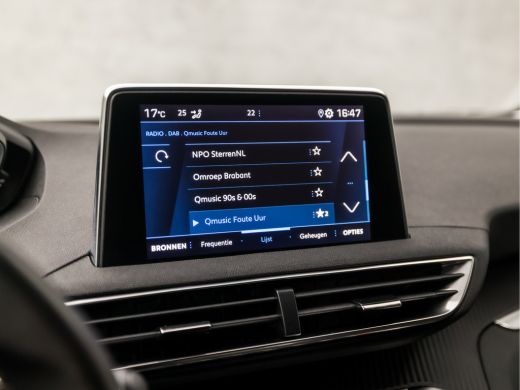 Peugeot 5008 1.2 PureTech Sport 7 Persoons (FACELIFT, APPLE CARPLAY, GROOT NAVI, 360 CAMERA, GETINT GLAS, SPOR... ActivLease financial lease