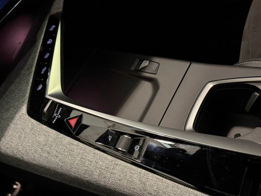 Peugeot e-3008 GT Avantage 210 73 kWh Warmtepomp | Navigatie | Apple Carplay/Android Auto | Alcantara | | 11 kW ... ActivLease financial lease