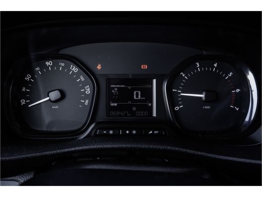 Peugeot Expert **2.0 BlueHDI | L2H1 | Euro 6 | 123 PK | Cruise | Airco | Trekhaak** ActivLease financial lease