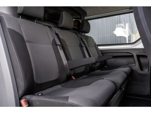 Renault Trafic **2.0 dCi L2H1 | 120 PK | Euro 6 | 5-Persoons | Cruise | Airco | DC** ActivLease financial lease