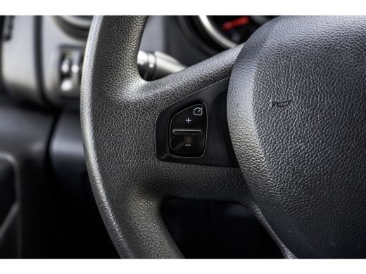 Renault Trafic **2.0 dCi L2H1 | 120 PK | Euro 6 | 5-Persoons | Cruise | Airco | DC** ActivLease financial lease