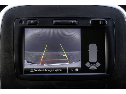 Renault Trafic **2.0 dCi L2H1 | 120 PK | Euro 6 | 5-Persoons | Cruise | Airco | DC** ActivLease financial lease