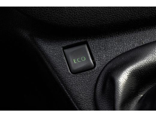 Renault Trafic **2.0 dCi L2H1 | 120 PK | Euro 6 | 5-Persoons | Cruise | Airco | DC** ActivLease financial lease