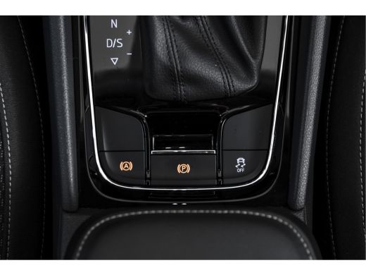 Skoda Karoq 1.5 TSI ACT 150 PK Business Edition - Automaat | Dig. Cockpit | Cruise | Stoel-+Stuurverw. | PDC ... ActivLease financial lease