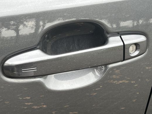 Toyota C-HR 1.8 Hybrid Executive | Navigatie | Parkeersensoren | Keyless entry | Stoelverwarming | ActivLease financial lease