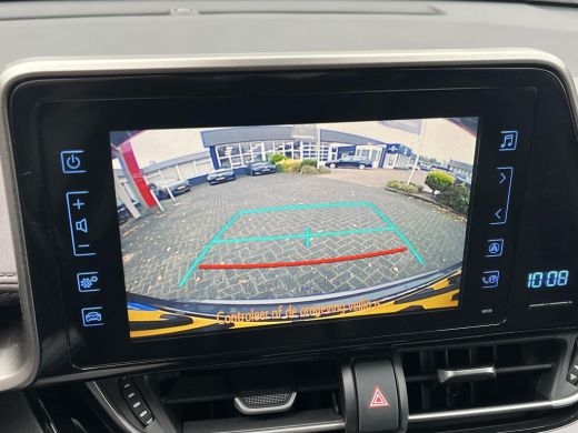 Toyota C-HR 1.8 Hybrid Executive | Navigatie | Parkeersensoren | Keyless entry | Stoelverwarming | ActivLease financial lease
