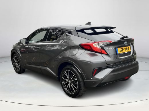 Toyota C-HR 1.8 Hybrid Executive | Navigatie | Parkeersensoren | Keyless entry | Stoelverwarming | ActivLease financial lease