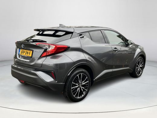 Toyota C-HR 1.8 Hybrid Executive | Navigatie | Parkeersensoren | Keyless entry | Stoelverwarming | ActivLease financial lease