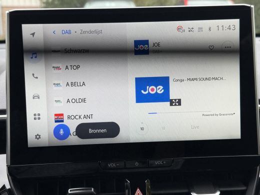 Toyota Corolla Cross Hybrid 140 Style **DODEHOEK DETECTIE/ STOEL EN STUURWIELVERWARMING/ KEYLESS/ GARANTIE** ActivLease financial lease