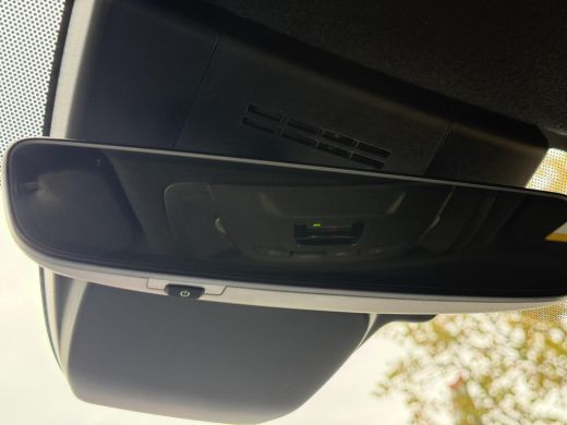 Toyota Corolla Cross Hybrid 140 Style **DODEHOEK DETECTIE/ STOEL EN STUURWIELVERWARMING/ KEYLESS/ GARANTIE** ActivLease financial lease