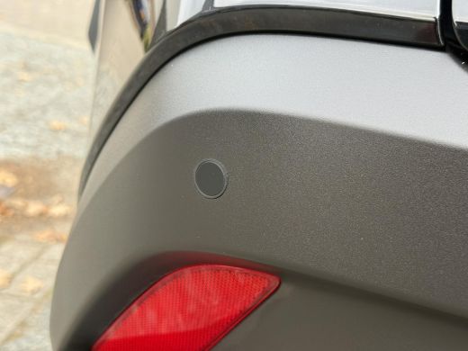 Toyota Corolla Cross Hybrid 140 Style **DODEHOEK DETECTIE/ STOEL EN STUURWIELVERWARMING/ KEYLESS/ GARANTIE** ActivLease financial lease